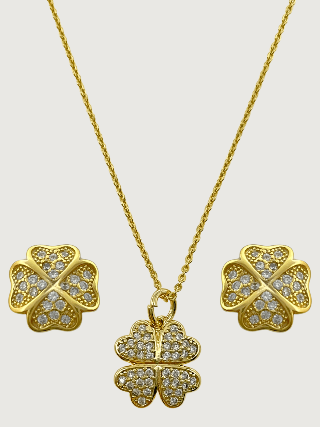 cara clover pendant necklace set