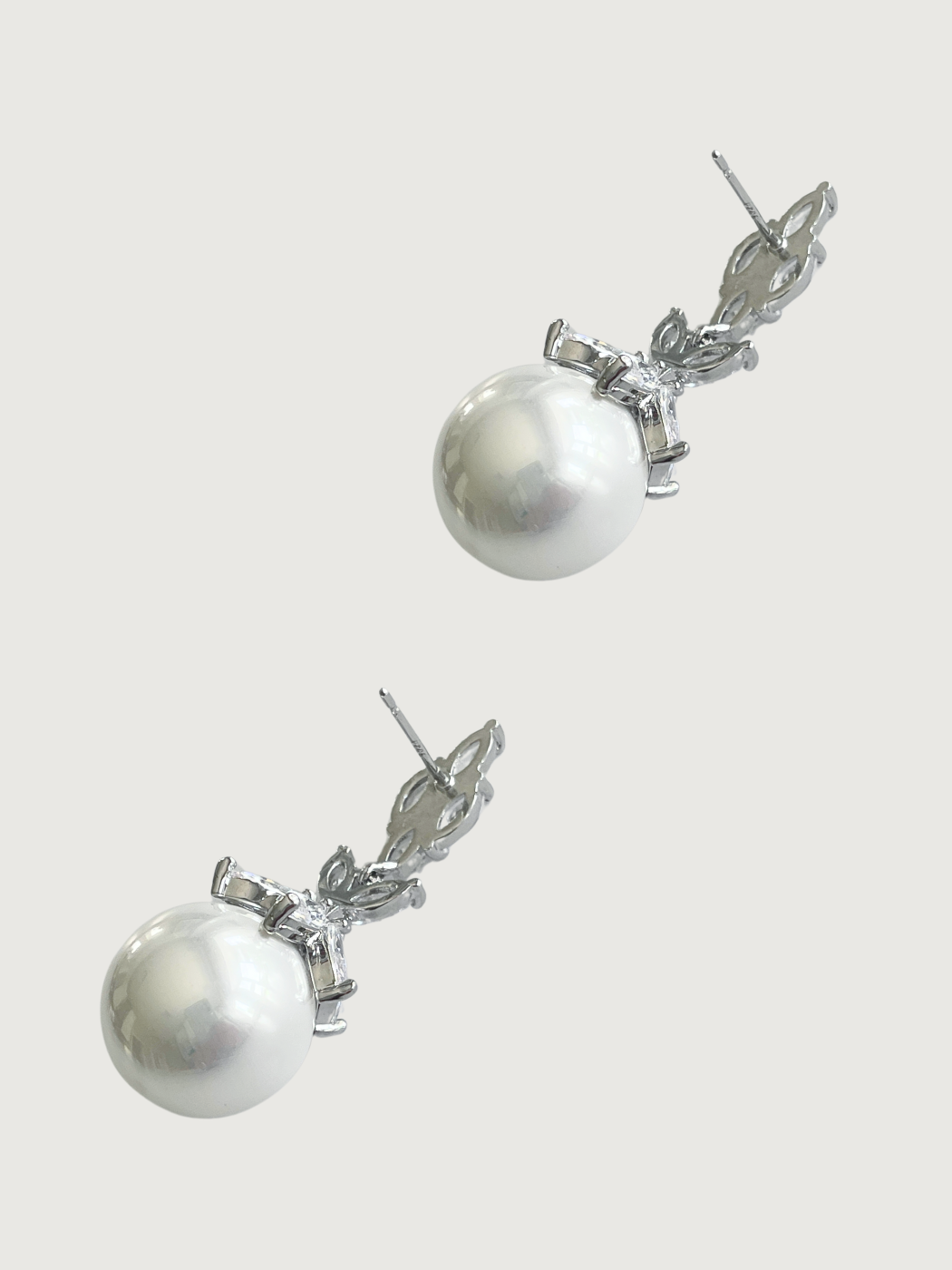 rania pearl dangle earrings