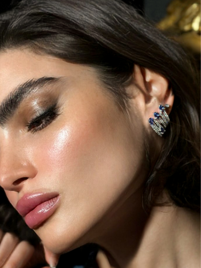 Model Wearing Nia Claw Stud Earrings in Sterling Silver Jewelry for Pierced Ears 925 Metal Stone One Size 8.9gms