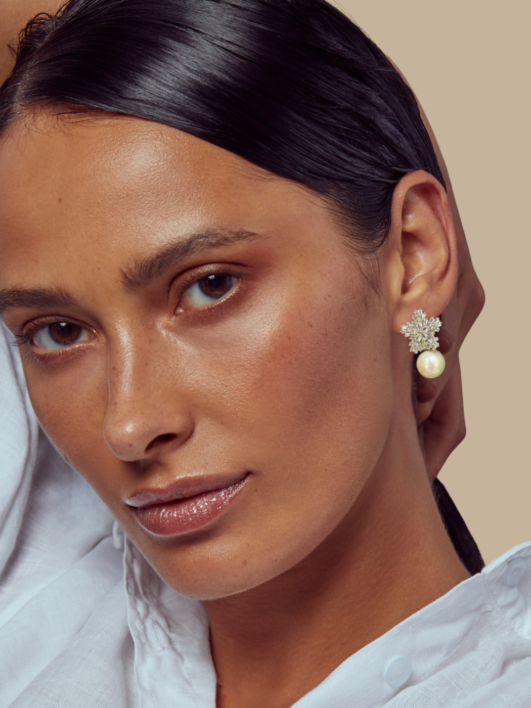 blanca pearl earrings