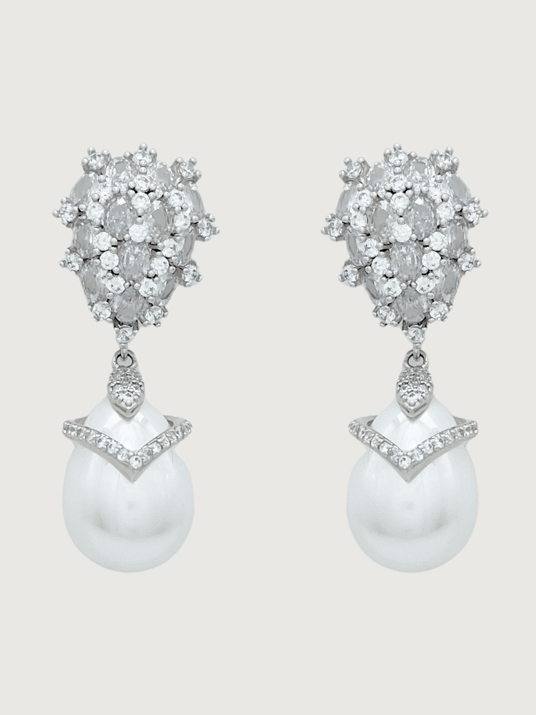 ellara pearl dangle earrings