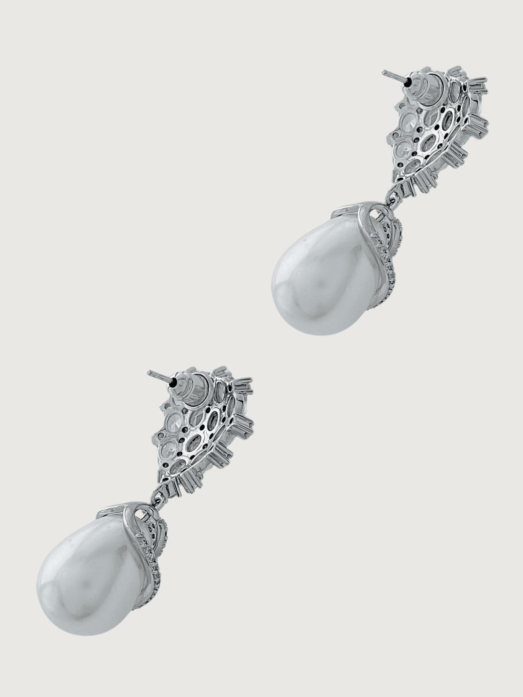 ellara pearl dangle earrings