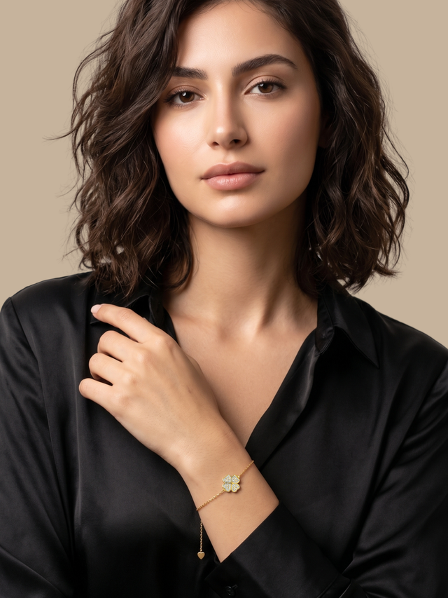 cara clover bracelet