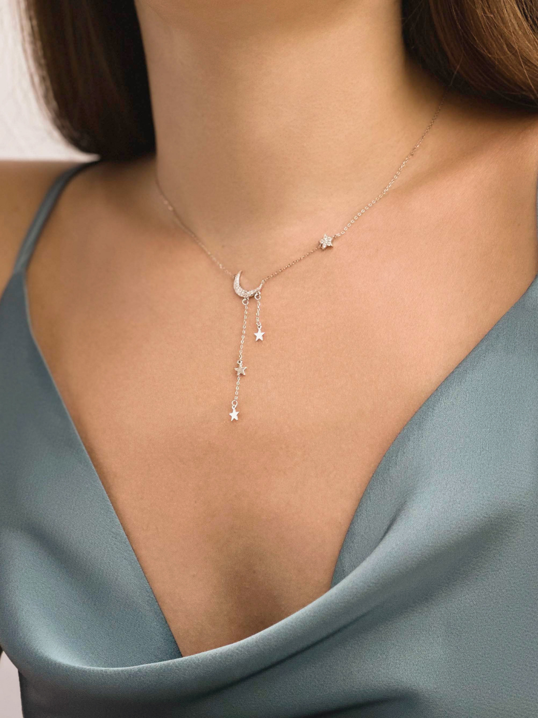 Model Wearing Alia Lariat Necklace 925 Sterling Silver Adjustable Length Metal One Size 2.1gms
