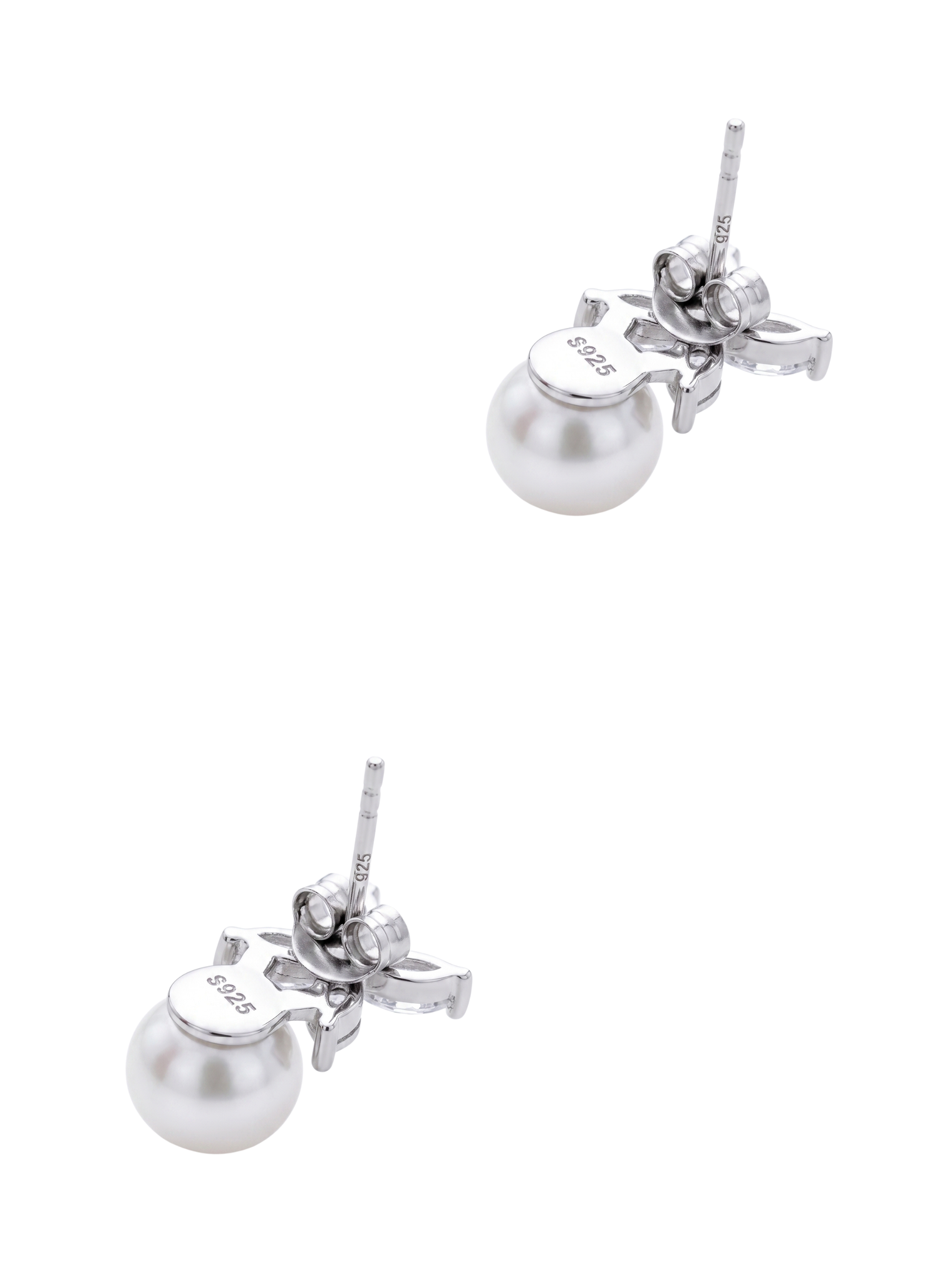 chloe pearl drop earring