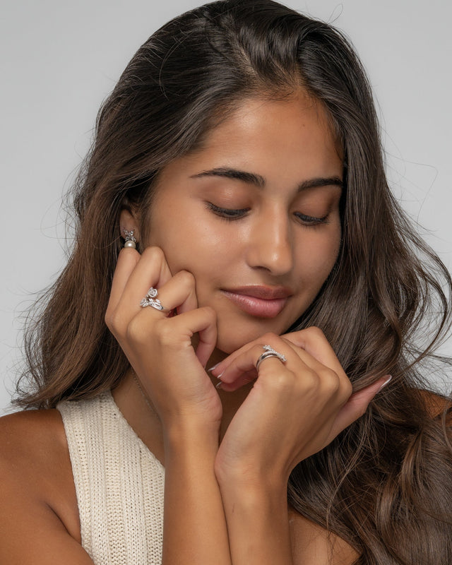 Cassy open ring worn on the hand, styled with a second stacking ring