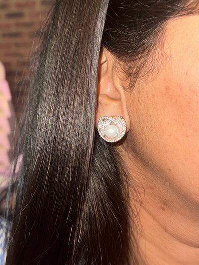 Lusterloop Earrings 1