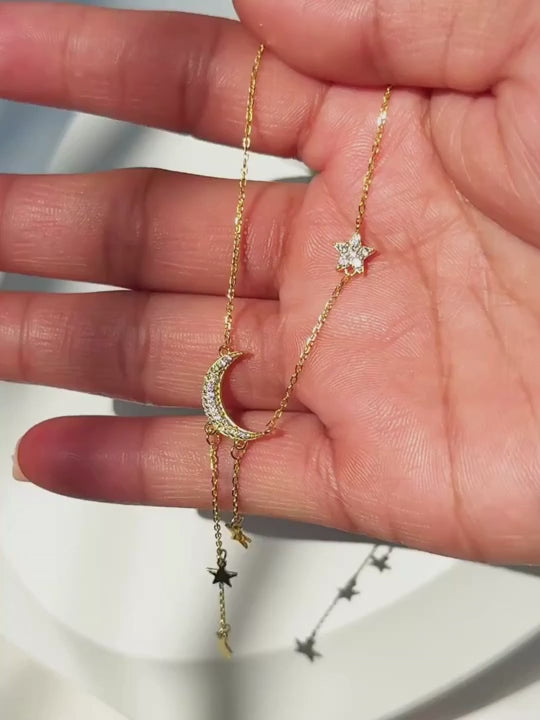 Alia Lariat Necklace