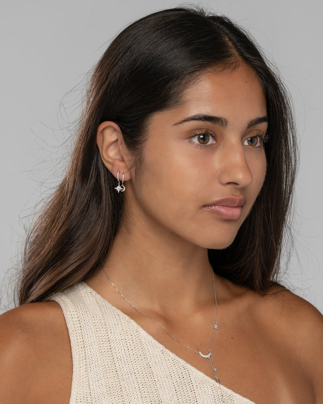 Alia Lariat Necklace